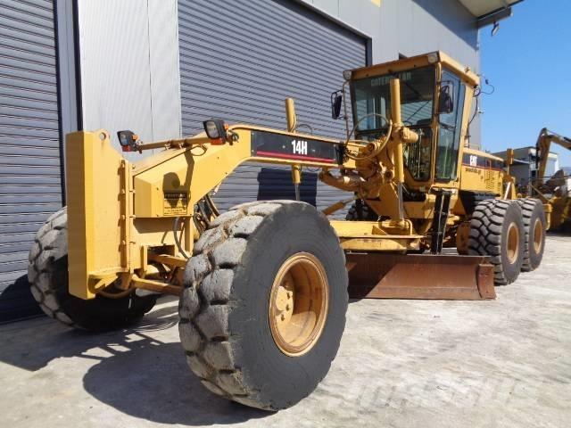 CAT 14 H II Niveladoras