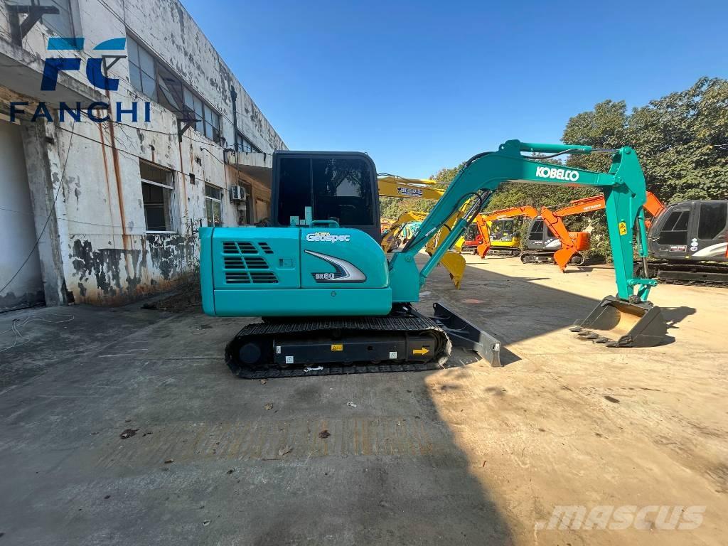 Kobelco SK60-8 Excavadoras sobre orugas