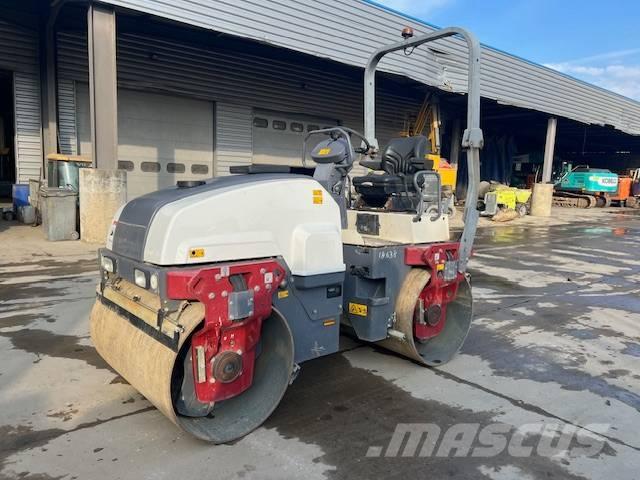 Dynapac CC 1300 Rodillos de doble tambor