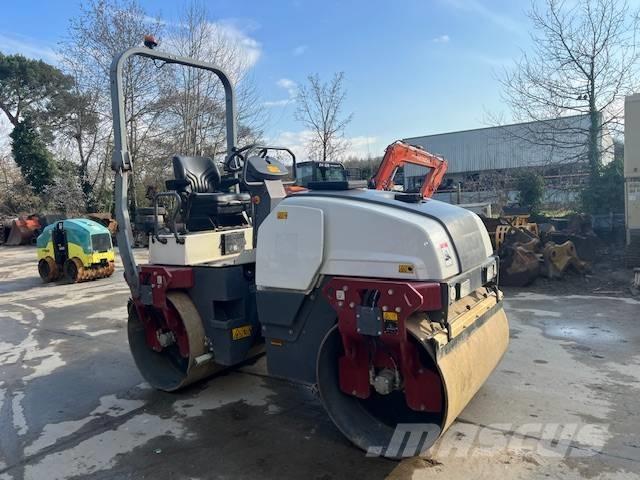 Dynapac CC 1300 Rodillos de doble tambor