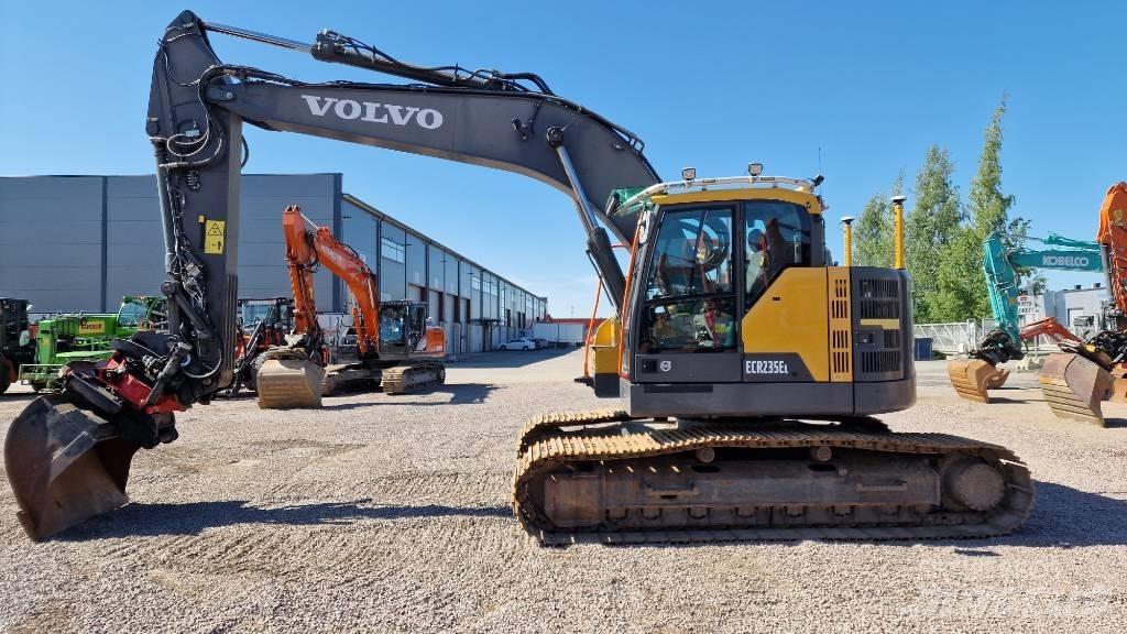 Volvo ECR235EL Excavadoras sobre orugas