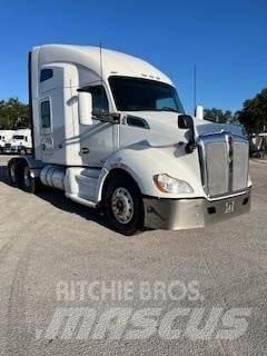 Kenworth T680 Camiones tractor