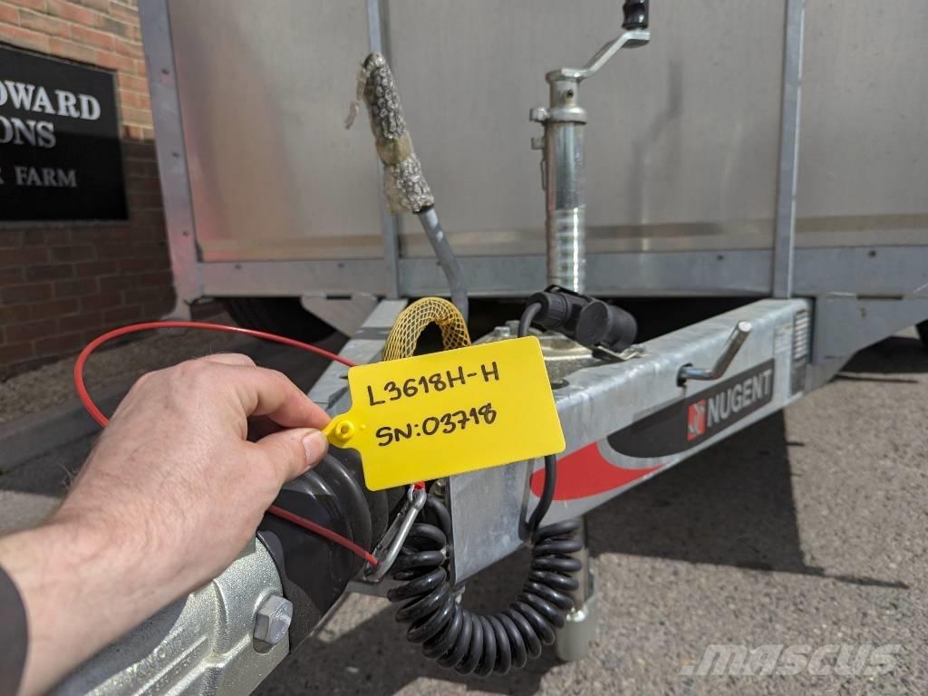 Nugent L3618H-H Remolques para transporte de animales