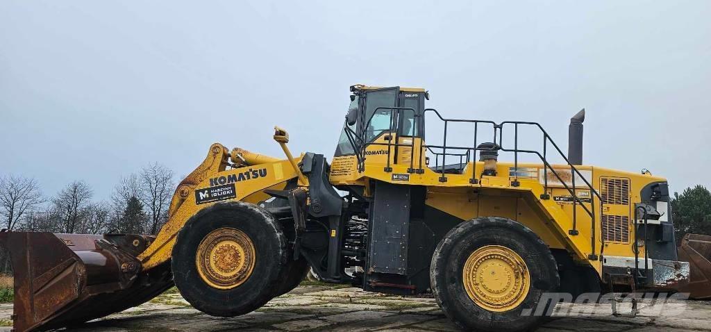 Komatsu WA 600-6 Cargadoras sobre ruedas