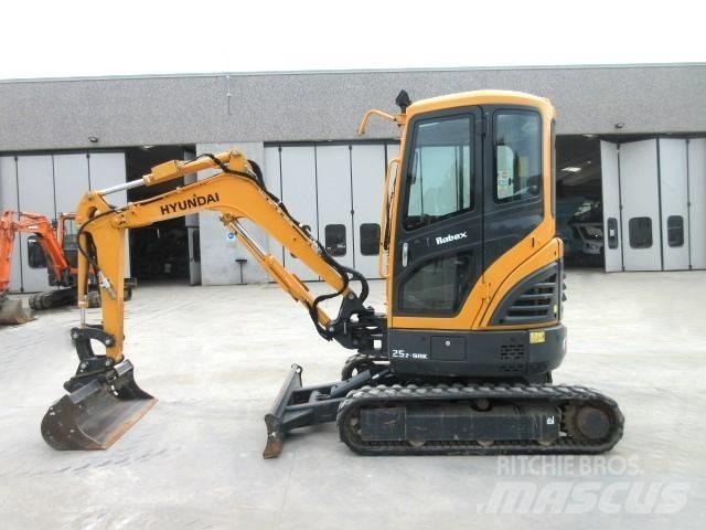 Hyundai R25Z-9AK Miniexcavadoras