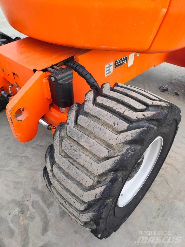 JLG 450 AJ Plataformas con brazo de elevación manual