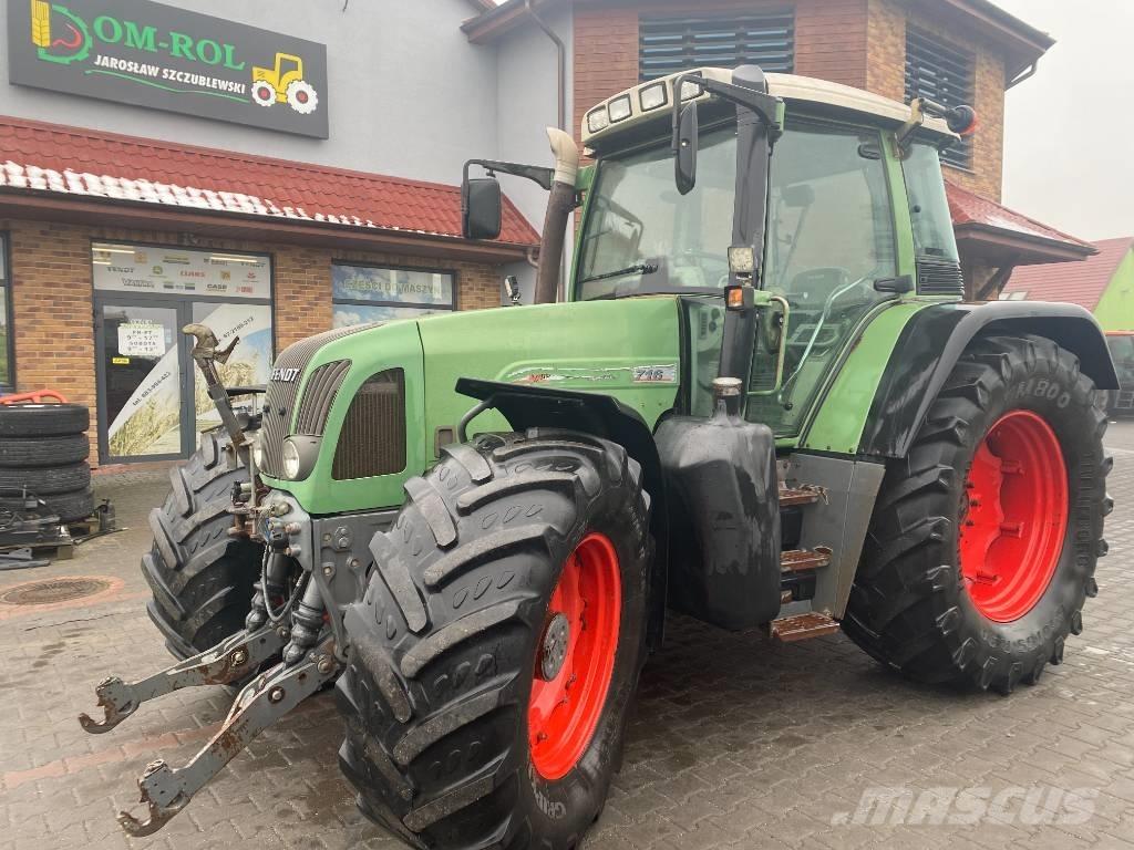 Fendt 716 Vario Tractores