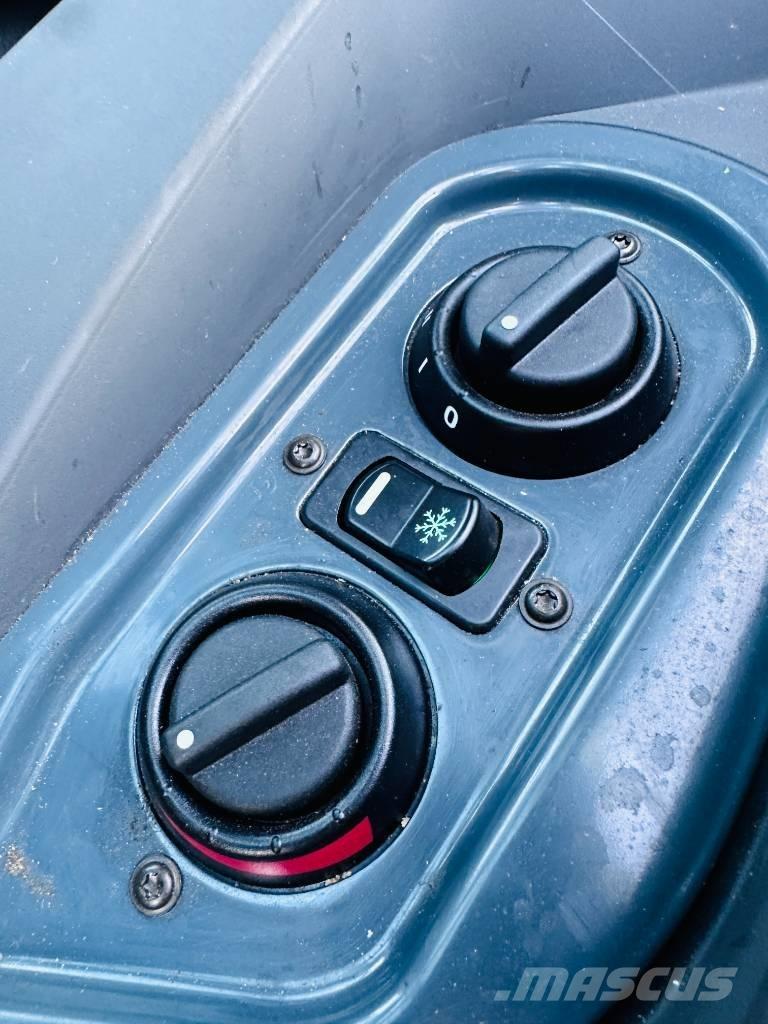 Avant 650 i Cargadoras multifunción