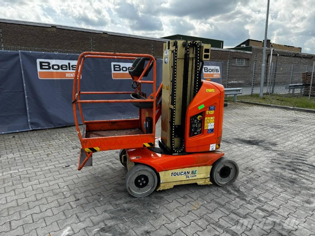 JLG T08E Plataformas con jaula de elevación