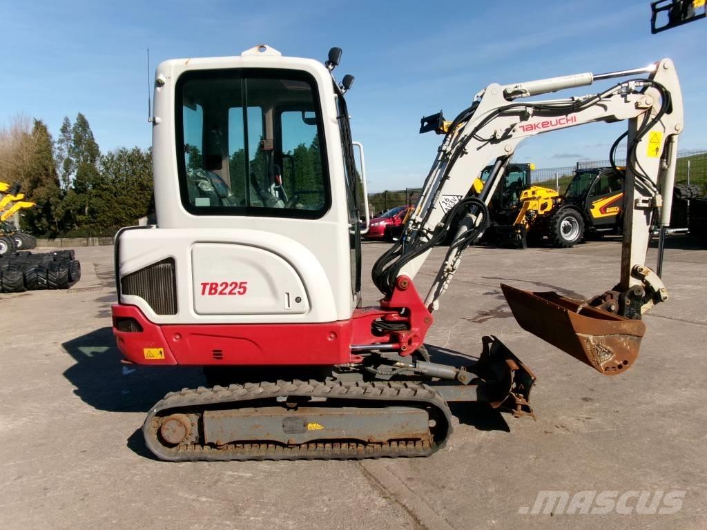 Takeuchi TB 225 Miniexcavadoras