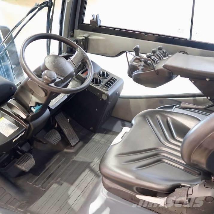 Toyota 02-8FDF30 Camiones diesel