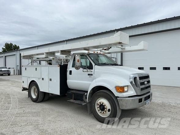 Ford F750 SD Otros