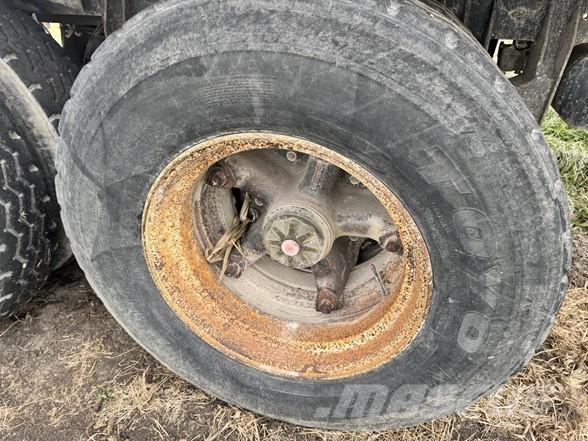 Heil 9200 Esparcidoras de abono