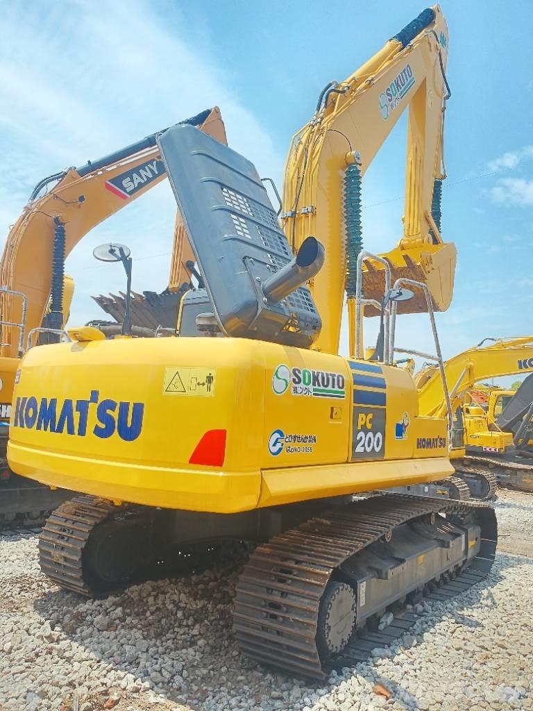 Komatsu PC 200 Excavadoras sobre orugas