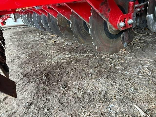 Väderstad Rapid300C Taladros