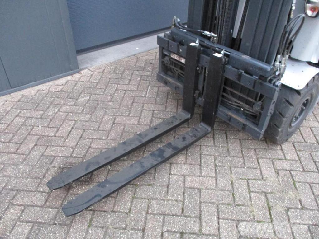 Still RX 60-25 Carretillas de horquilla eléctrica