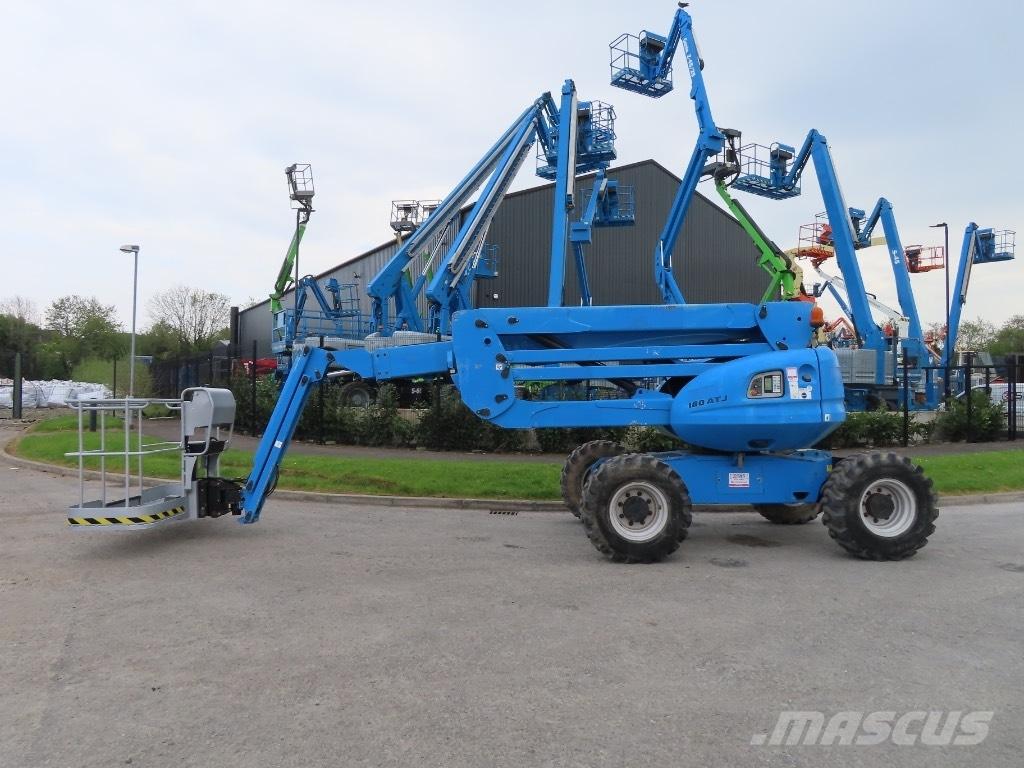 Manitou 180 ATJ Plataformas con brazo de elevación manual