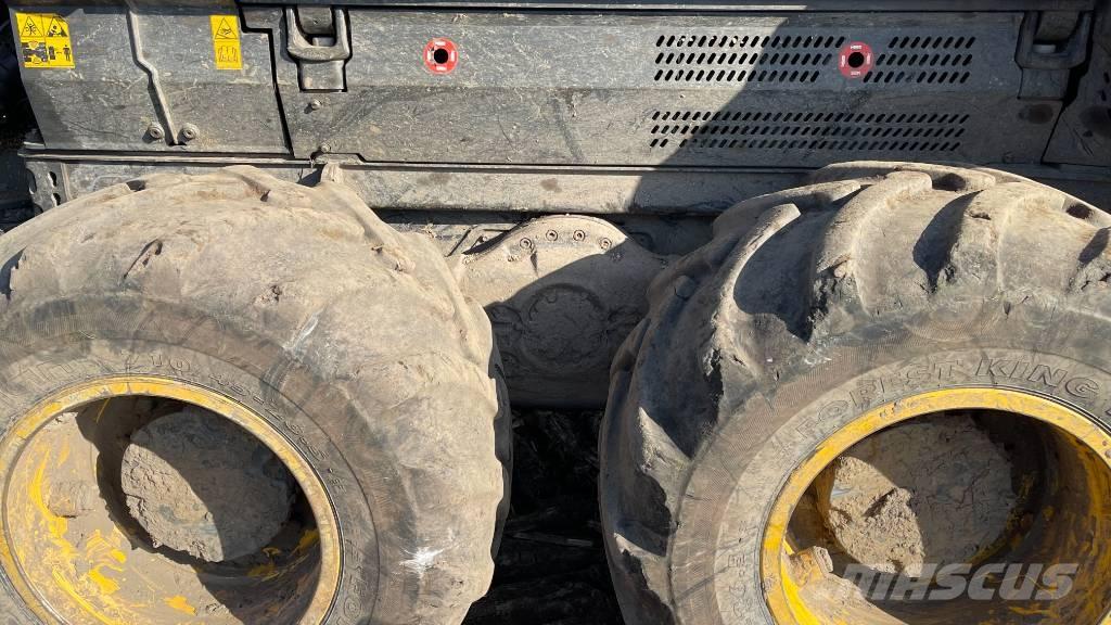 Ponsse Wisent 8W Transportadoras