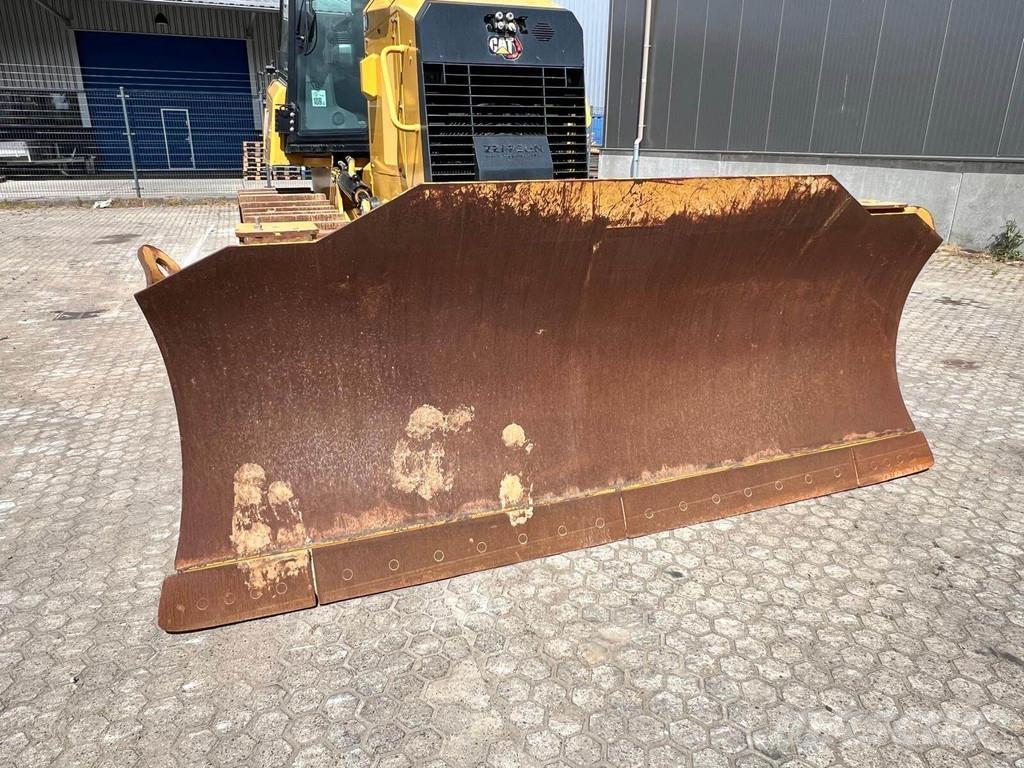 CAT D4-15VP Buldozer sobre oruga