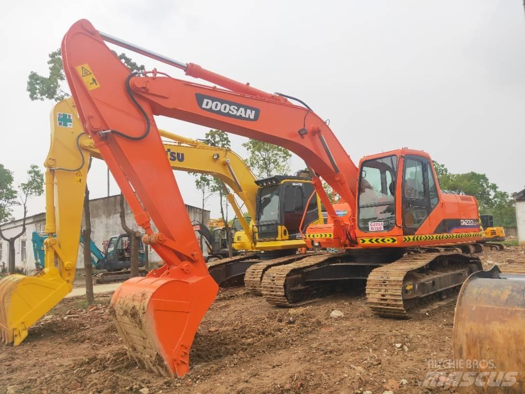 Doosan DH220LC-7 Excavadoras sobre orugas