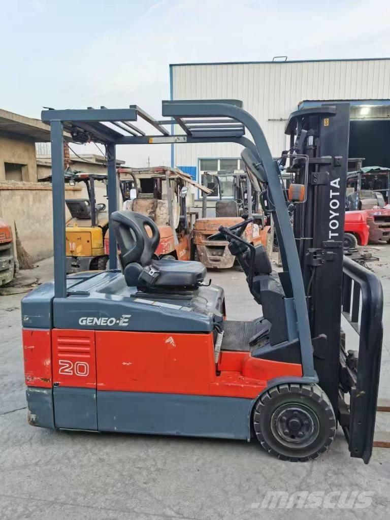 Toyota 2t Camiones diesel