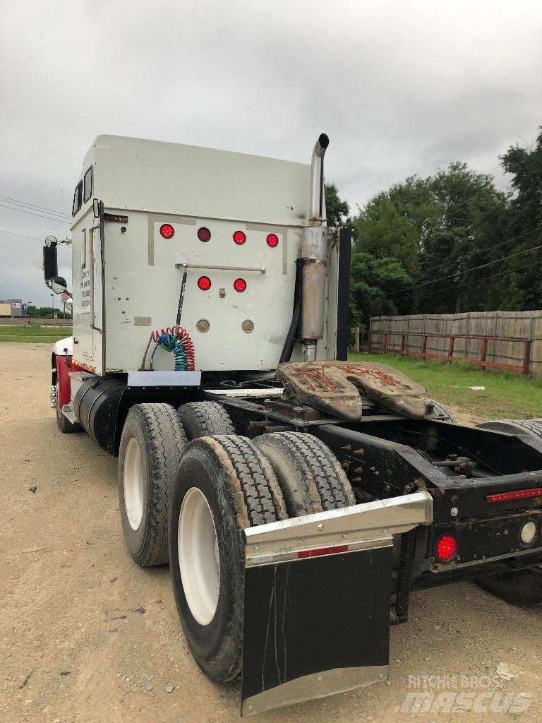  2000 International Camiones tractor