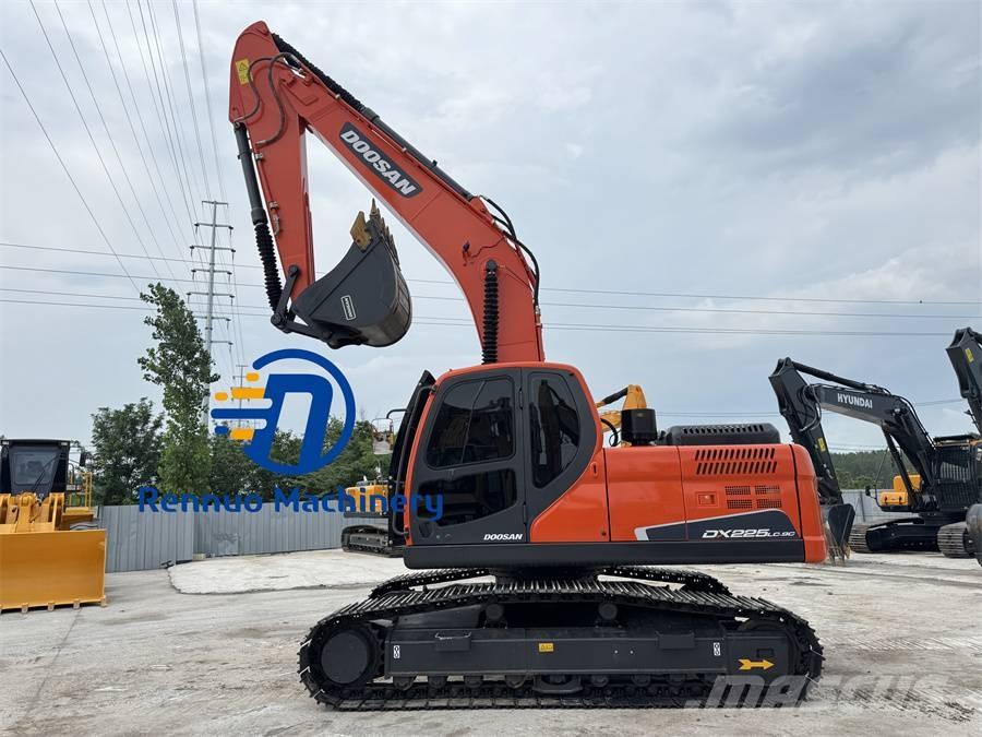 Doosan DX 225 LC-9C Excavadoras sobre orugas
