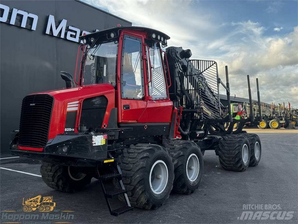 Komatsu 825 Transportadoras