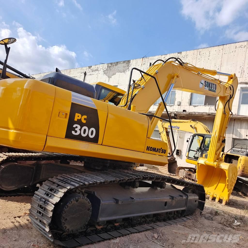 Komatsu PC 300 Excavadoras sobre orugas