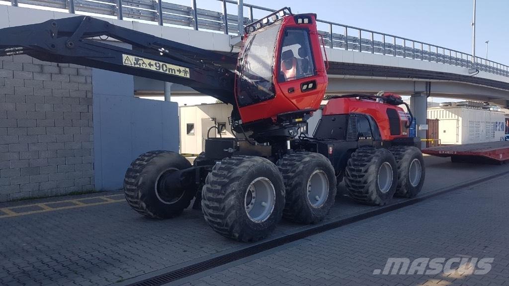 Komatsu 931 XC Cosechadoras