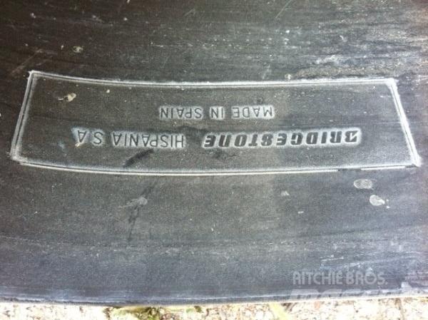 Bridgestone 800 Otros