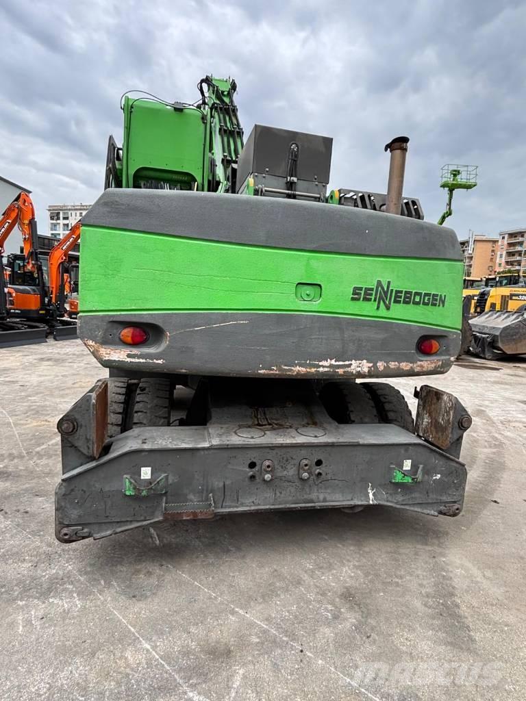 Sennebogen 821 M Manejadores de residuos industriales