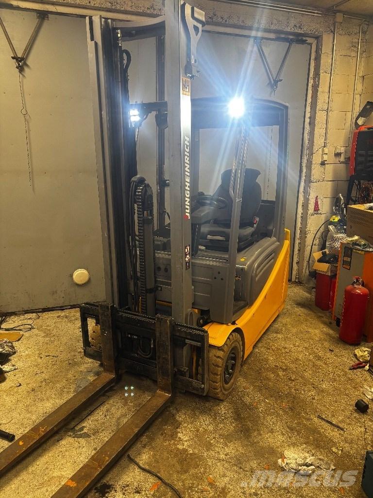 Jungheinrich EFG 216 Carretillas de horquilla eléctrica