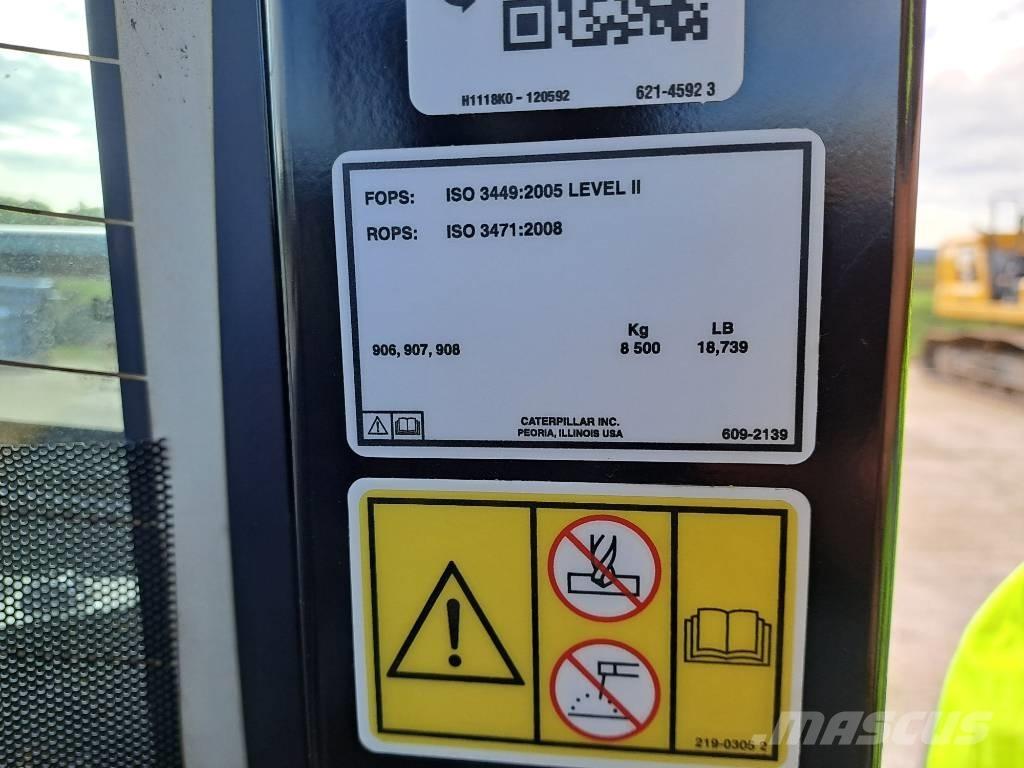 CAT 906 (Bucket+Forks) Cargadoras sobre ruedas