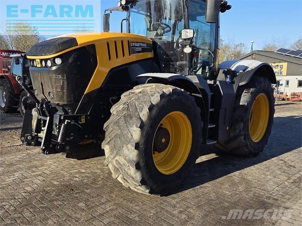 JCB fastrac 8330 Tractores