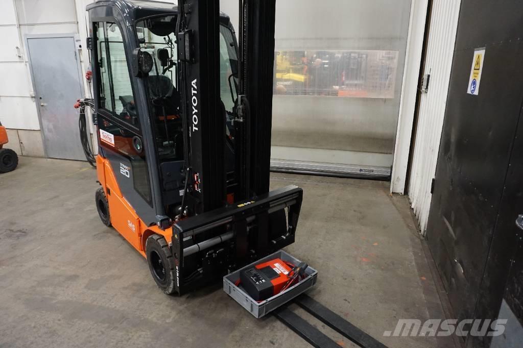 Toyota 8FBMK20T Carretillas de horquilla eléctrica