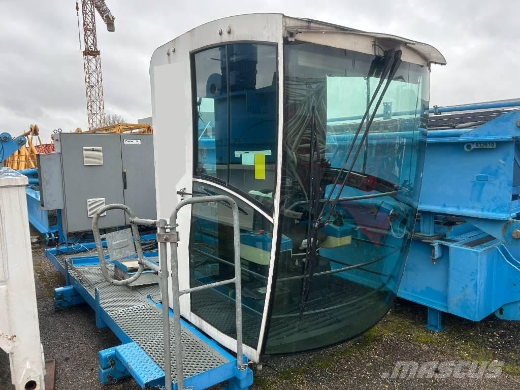 Potain MD560B-M25 Grúas torre