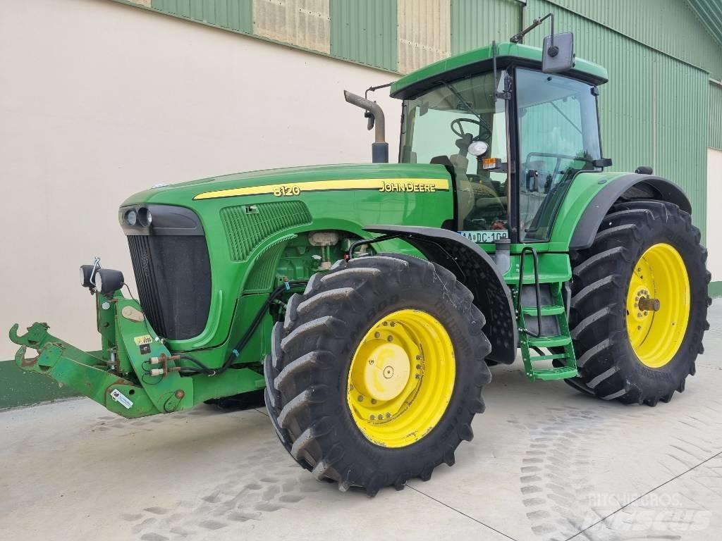 John Deere 8120 Tractores