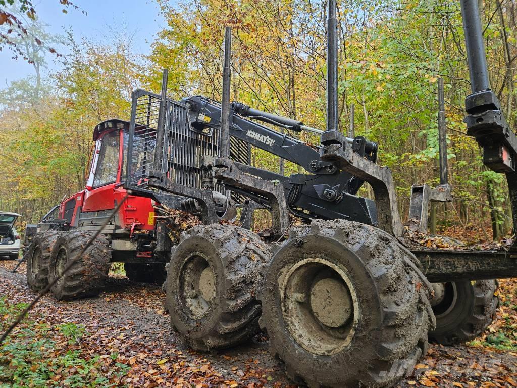 Komatsu 875 Transportadoras