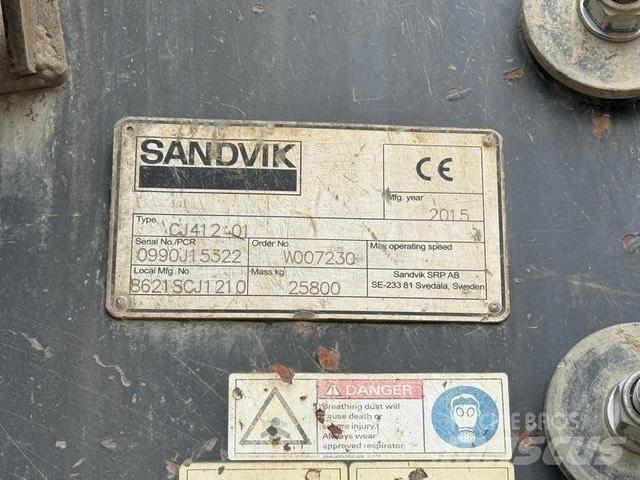 Sandvik CJ 412 Trituradoras móviles