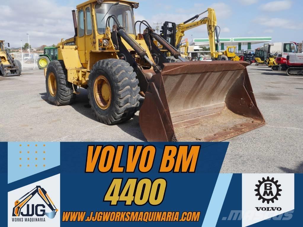 Volvo BM 4400 Cargadoras sobre ruedas