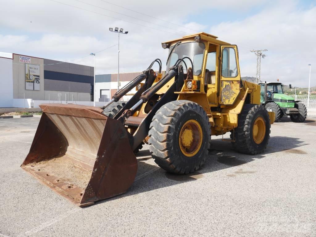 Volvo BM 4400 Cargadoras sobre ruedas