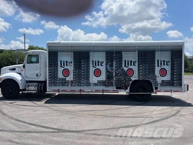 Peterbilt 337 Camiones de reparto de bebidas