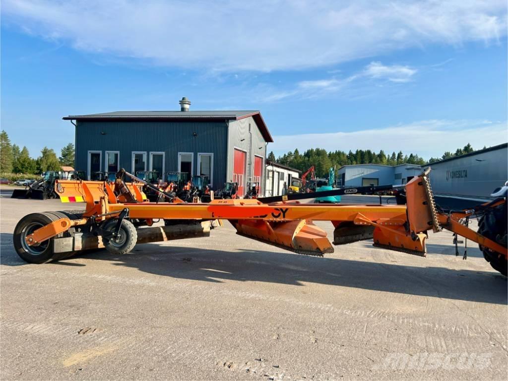 FMG TLN 570 Niveladoras