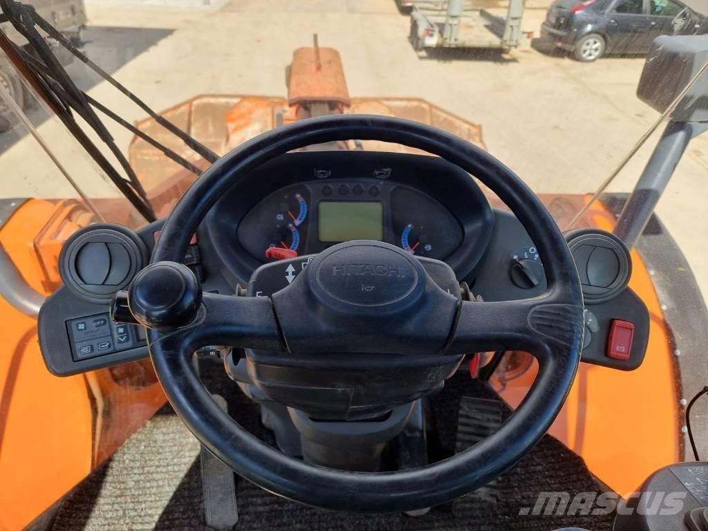 Hitachi ZW 220 Cargadoras sobre ruedas