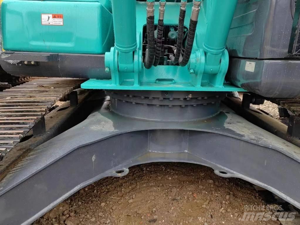 Kobelco SK200超8 Excavadoras sobre orugas