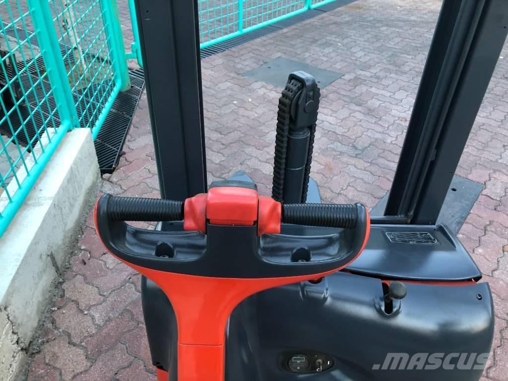 Linde L 12 V-3108 Montacargas manual