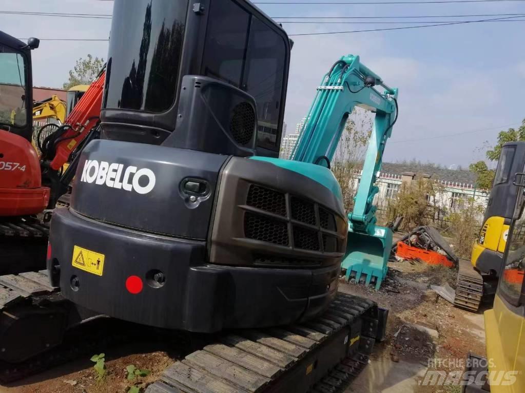 Kobelco SK55 Excavadoras sobre orugas