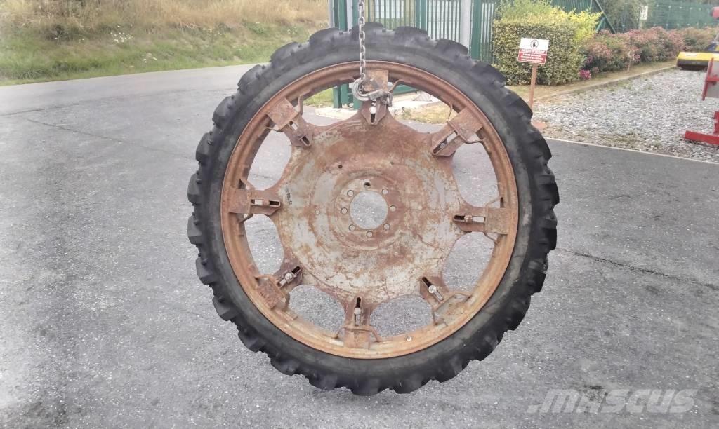 Kleber 8.3R44 Ruedas