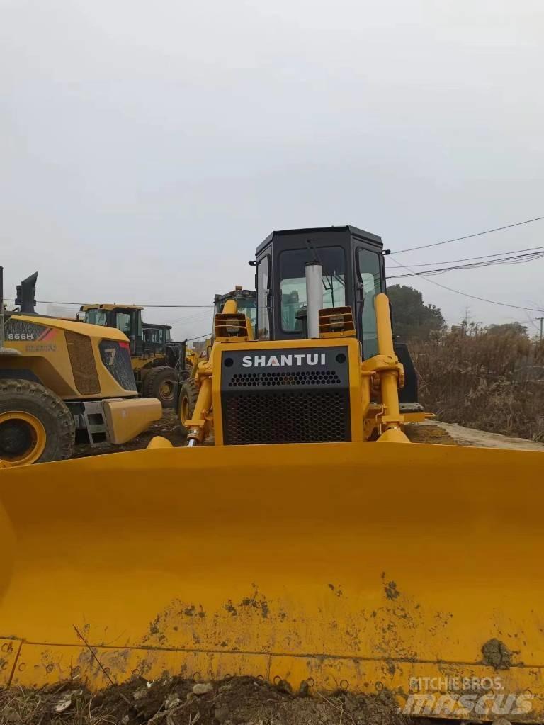 Shantui SD13 Buldozer sobre oruga